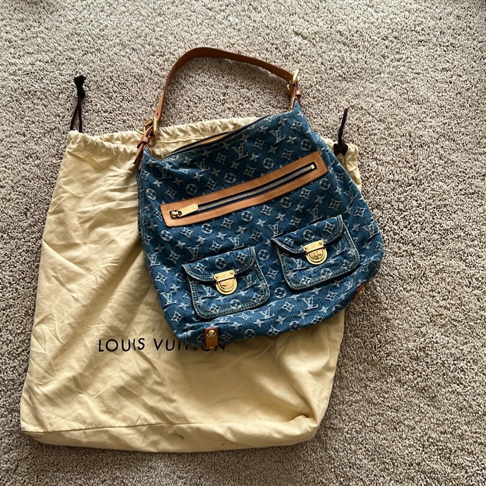 Louis Vuitton Baggy Handbag denim tote excellent condition comes with dust bag
